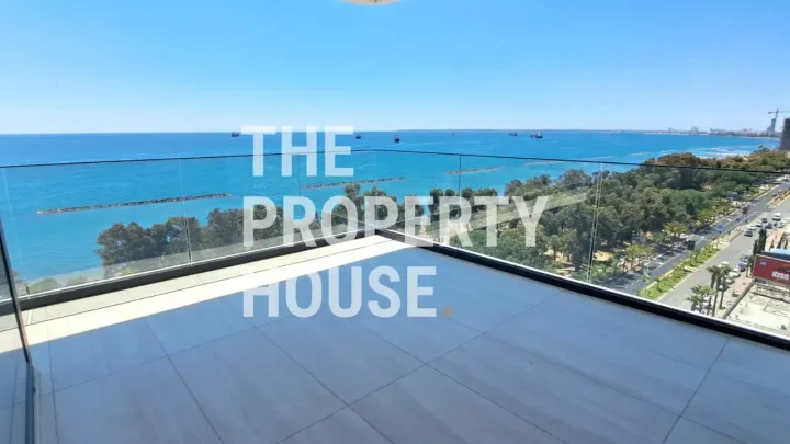 Apartments for rent 100 m² in Limassol, Germasogeia Tourist Area