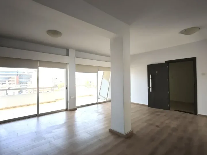 Κατοικίες προς ενοικίαση 200 μ² στην τοποθεσία Limassol, Limassol - Agia Zoni