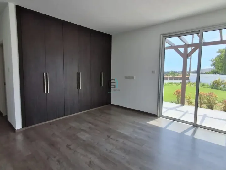 Μονοκατοικία προς ενοικίαση 130 μ² στην τοποθεσία Limassol, Moni