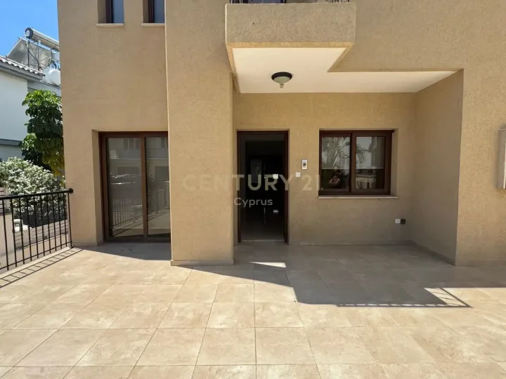 3-bedroom detached house for rent 180 m² in Limassol, Agios Athanasios
