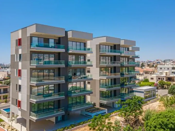 2-bedroom apartments for rent 121 m² in Limassol, Limassol - Mesa Geitonia