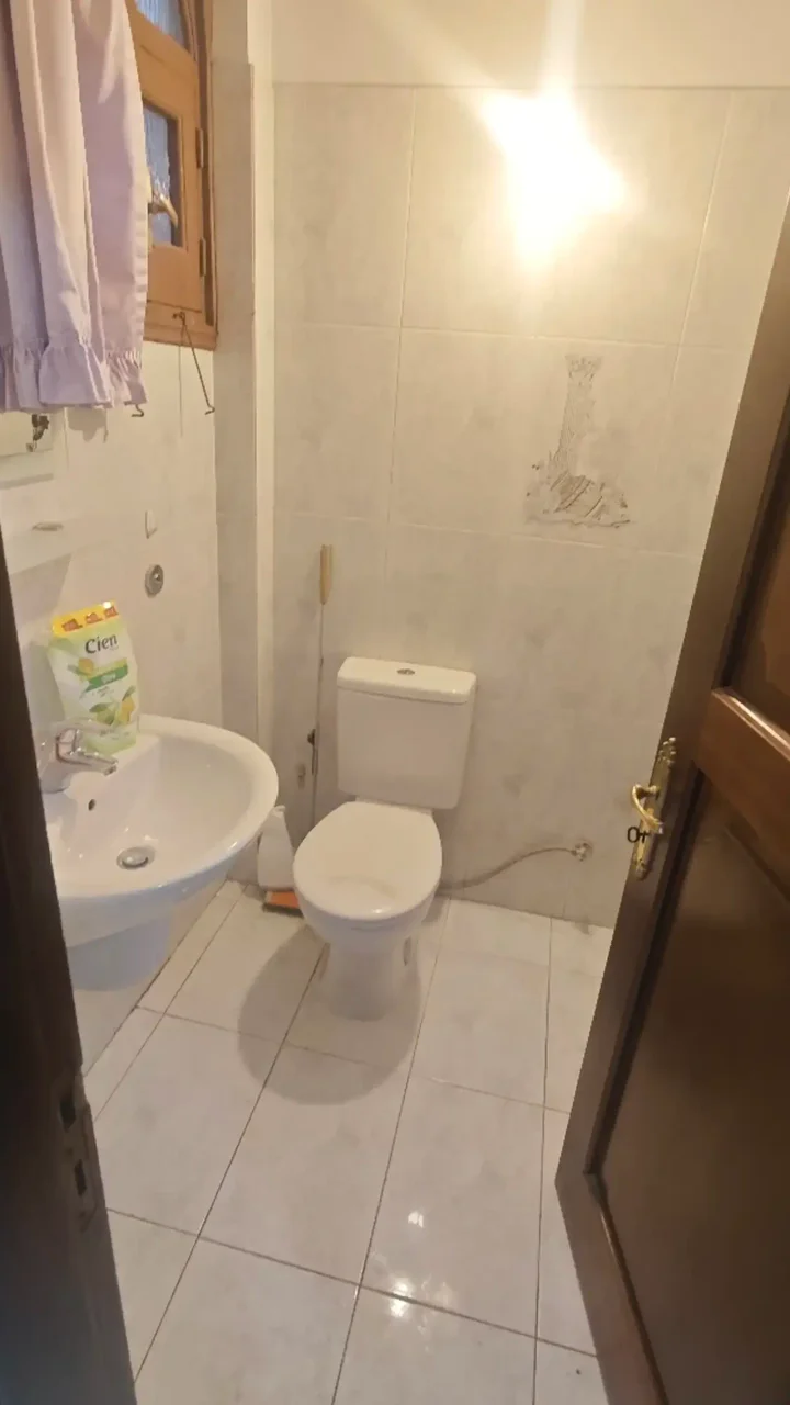 3-bedroom semi-detached house for rent 180 m² in Nicosia, Palouriotissa