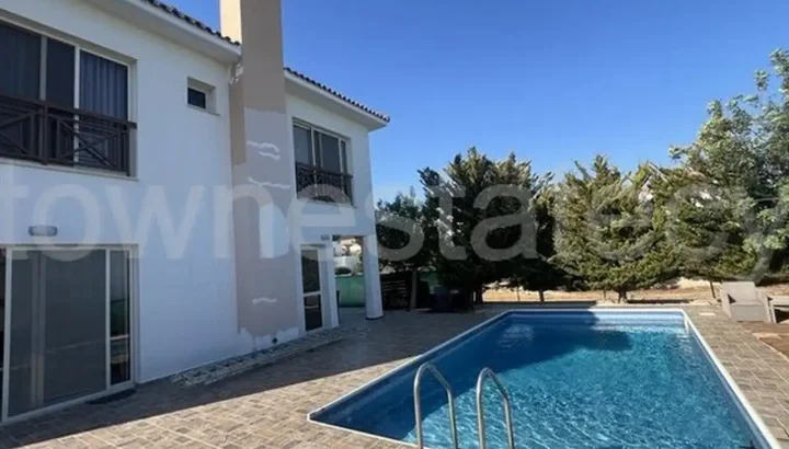 3-спальная вилла в аренду 140 м² в Limassol, Pissouri