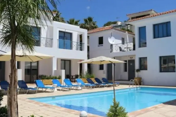 Semi-detached house for rent 130 m² in Paphos, Kissonerga