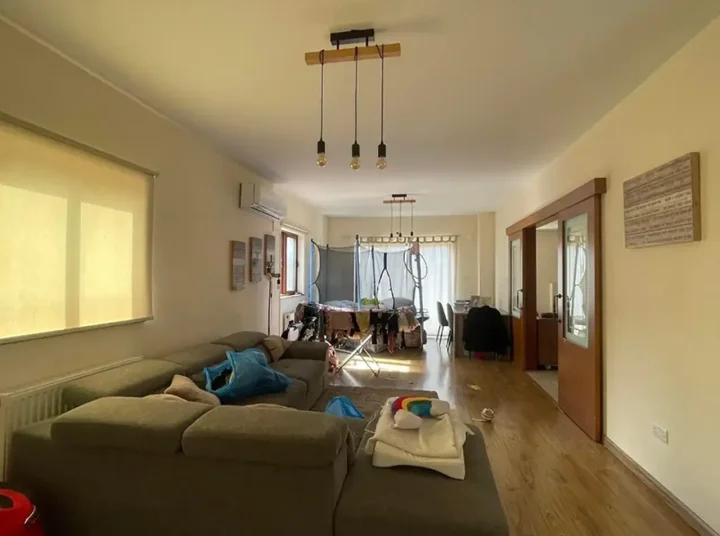 Detached house for rent 253 m² in Nicosia, Psimolofou