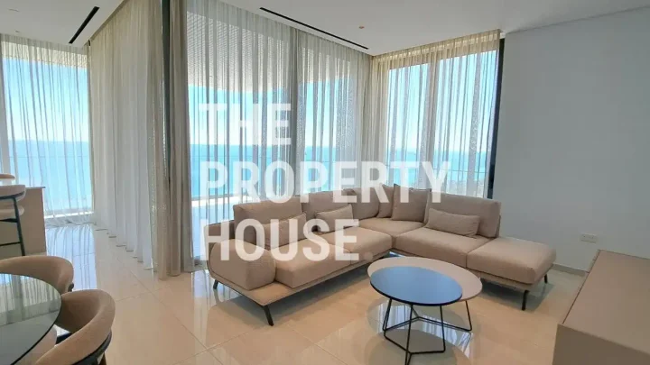 Apartments for rent 100 m² in Limassol, Germasogeia Tourist Area