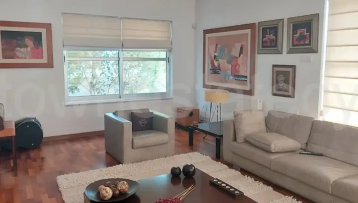3-bedroom detached house for rent 220 m² in Limassol, Episkopi Lemesou
