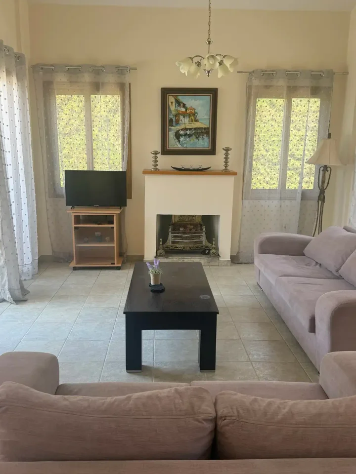 3-bedroom detached house for rent 140 m² in Paphos, Polis Chrysochous