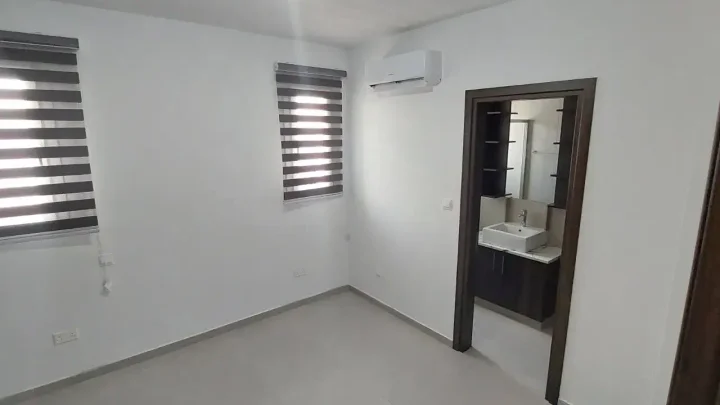 2-bedroom apartments for rent 100 m² in Larnaca, Aradippou - Agios Fanourios