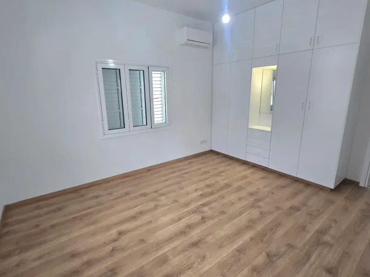 3-bedroom semi-detached house for rent 130 m² in Nicosia, Strovolos - Dasoupolis