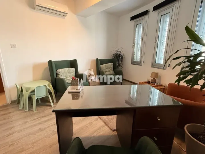 Office 140 m² for rent in Nicosia, Egkomi - Makedonitissa