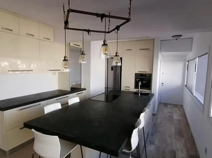 3-bedroom apartments for rent 200 m² in Limassol, Germasogeia Tourist Area