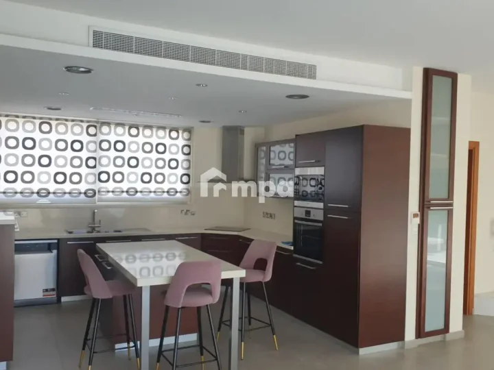 4-bedroom detached house for rent 291 m² in Nicosia, Lakatameia - Agia Paraskevi