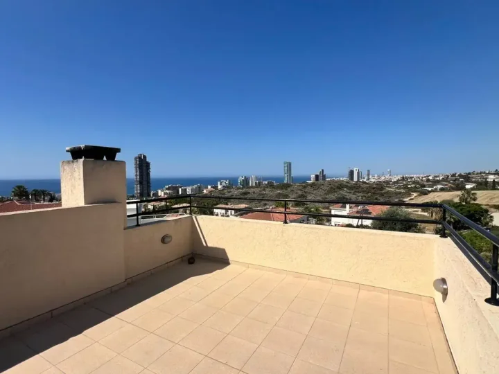 Detached house for rent 190 m² in Limassol, Agios Tychon