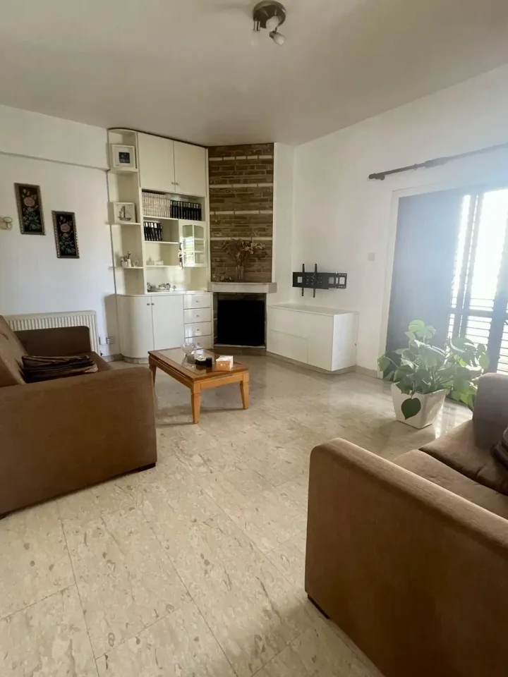 Apartments for rent 150 m² in Nicosia, Palouriotissa