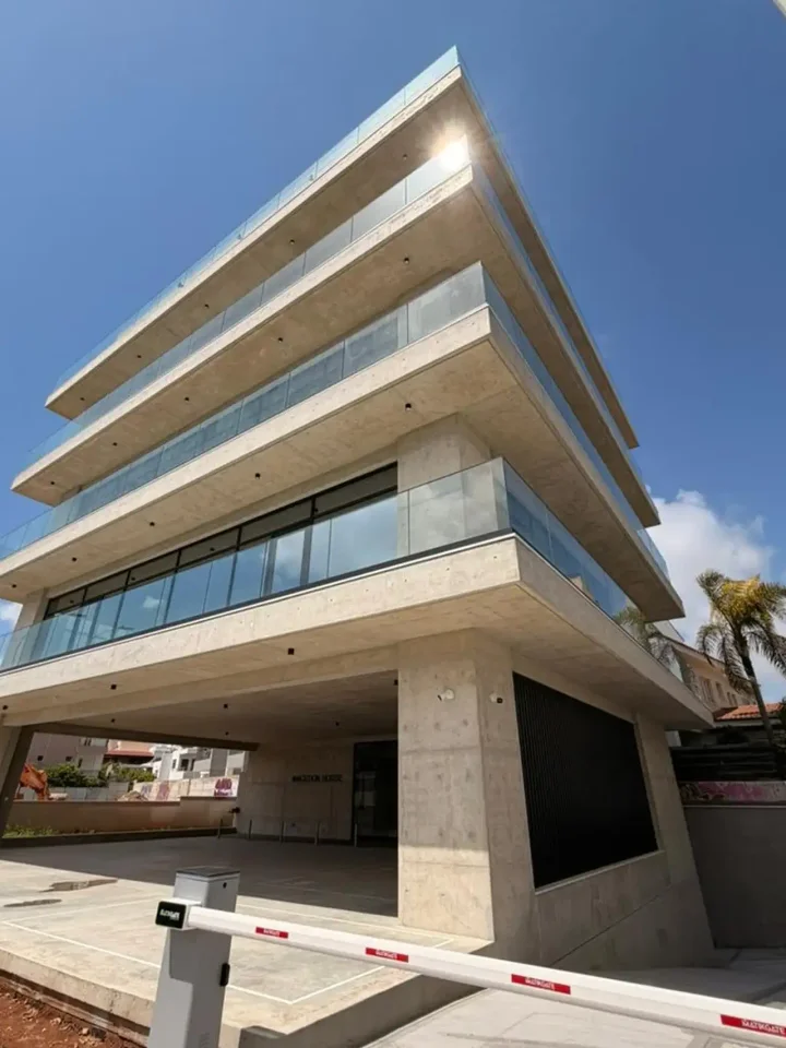 Офис 170 м² в аренду в Limassol, Limassol - Agia Fyla