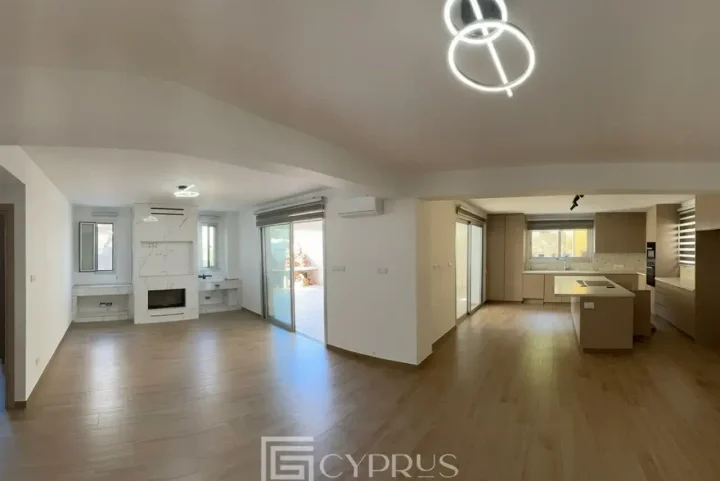 4-bedroom apartments for rent 246 m² in Paphos, Paphos - Anavargos