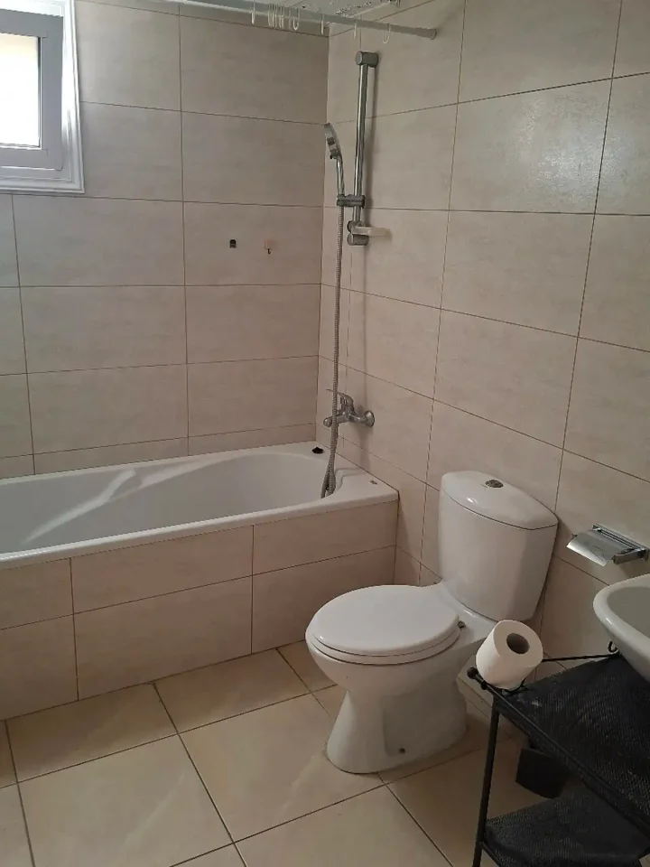 2-bedroom apartments for rent 120 m² in Limassol, Germasogeia