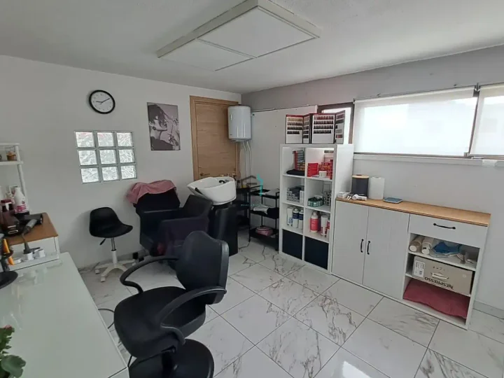 Trading area 60 m² for rent in Limassol, Limassol - Agia Zoni