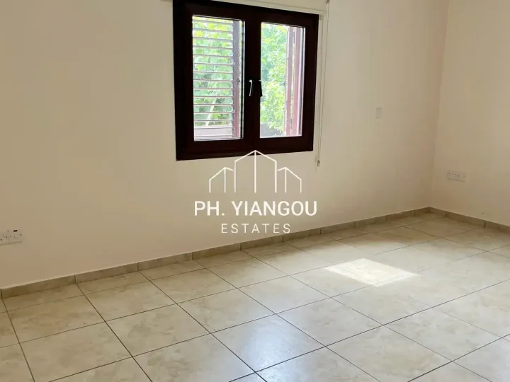 3-bedroom semi-detached house for rent 130 m² in Nicosia, Tseri