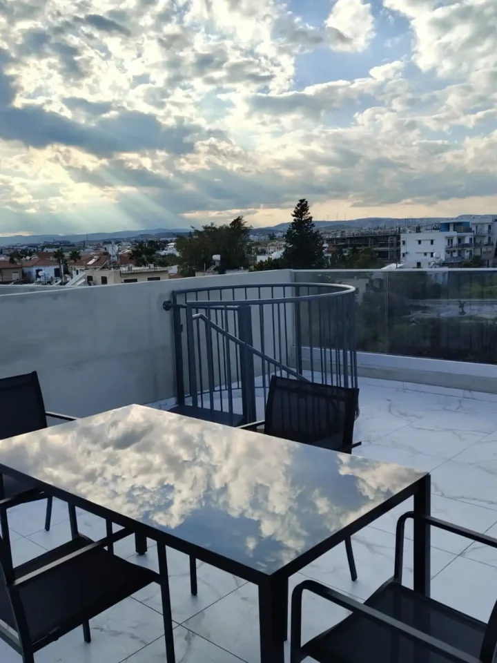Penthouse for rent 85 m² in Larnaca, Larnaka - Agioi Anargyroi I