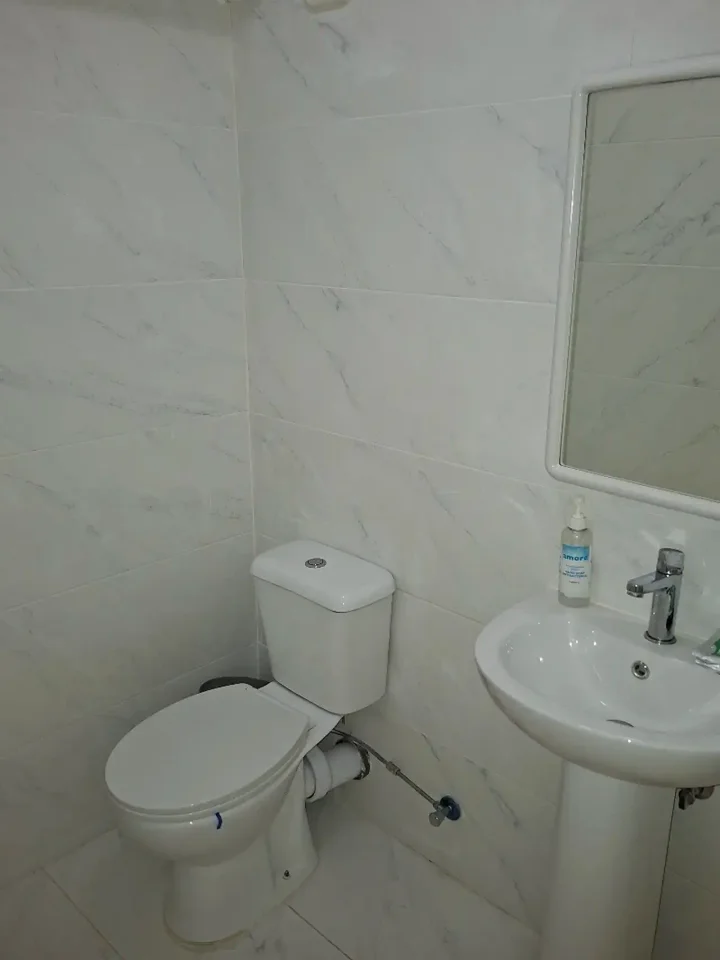 Office 15 m² for rent in Limassol, Limassol - Agios Nicolaos