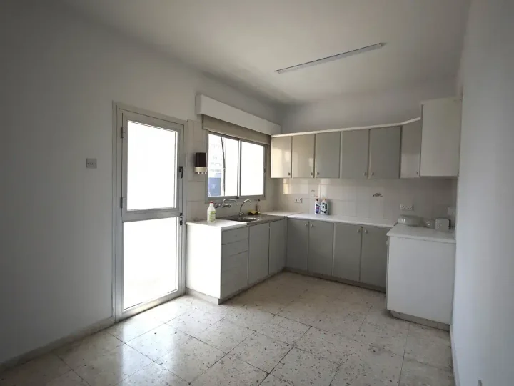Κατοικίες προς ενοικίαση 100 μ² στην τοποθεσία Limassol, Limassol - Agia Zoni