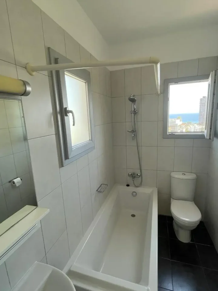 4-bedroom detached house for rent 152 m² in Limassol, Agios Tychon