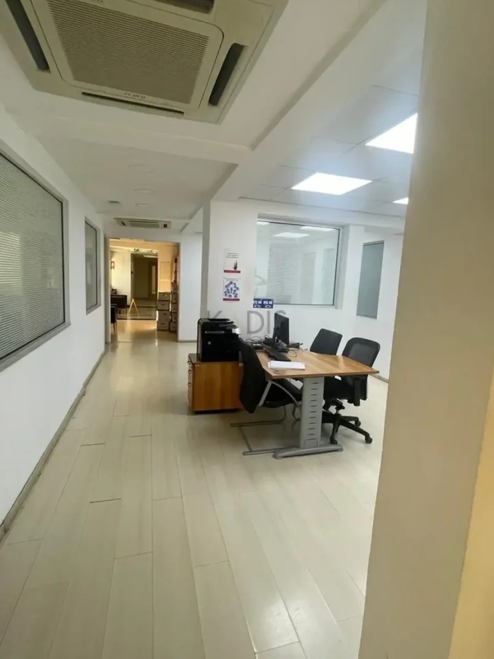 Commercial properties 970 m² for rent in Limassol, Limassol - Agios Nektarios