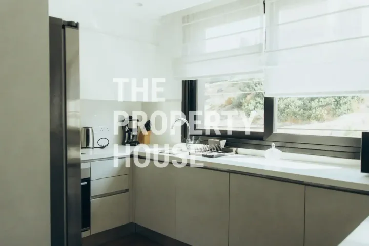 4-bedroom penthouse for rent 144 m² in Limassol, Panthea