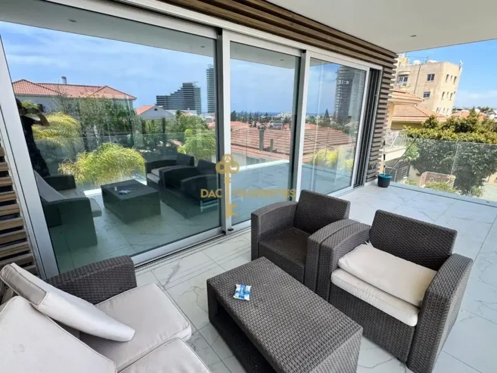 Apartments for rent 100 m² in Limassol, Germasogeia Tourist Area