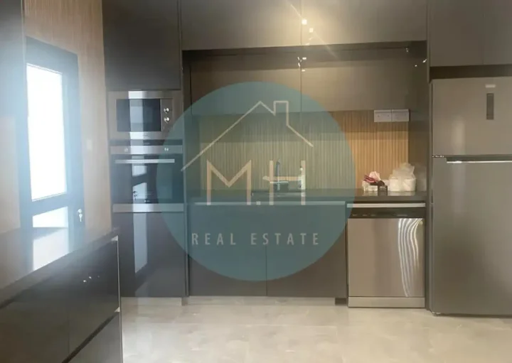 3-bedroom apartments for rent 120 m² in Limassol, Historical Center