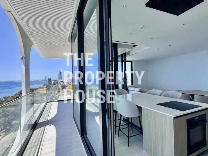 2-bedroom apartments for rent 100 m² in Limassol, Germasogeia Tourist Area