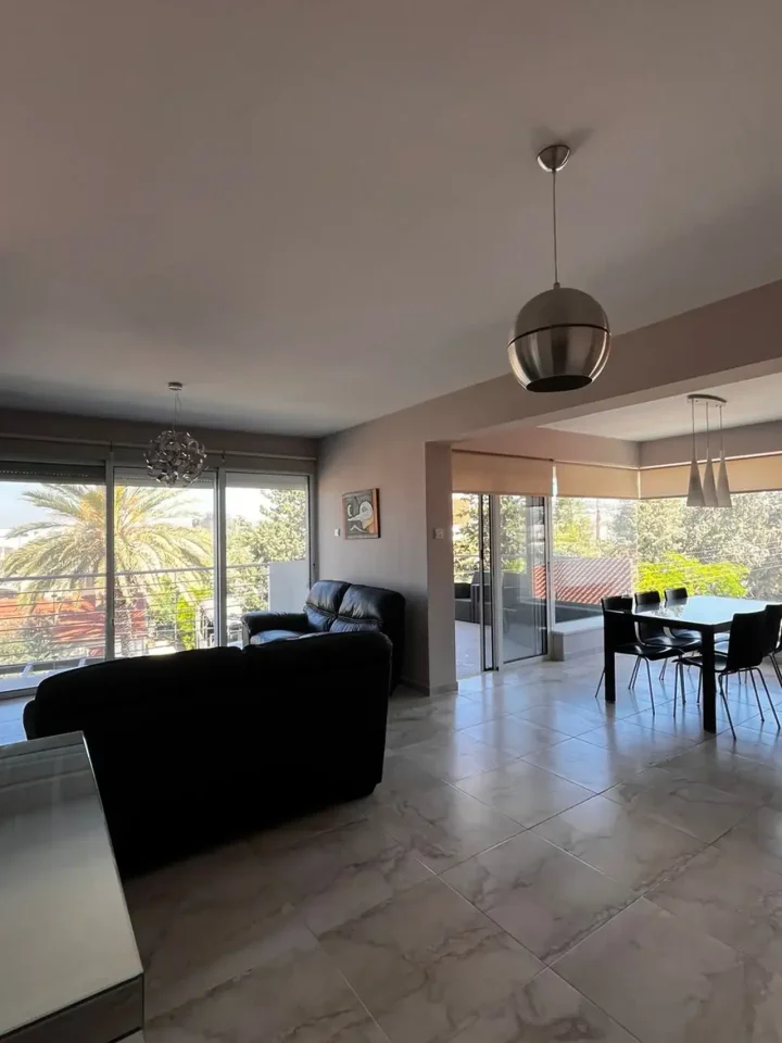 Апартаменты в аренду 90 м² в Limassol, Limassol - Kapsalos