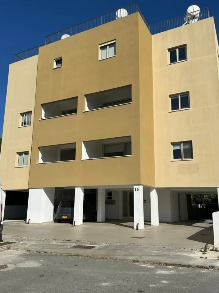 Γραφείο 250 μ² προς ενοικίαση στην τοποθεσία Paphos, Paphos - Agios Theodoros