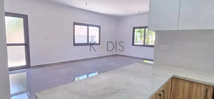 Двухквартирный дом в аренду 125 м² в Limassol, Limassol - Zakaki