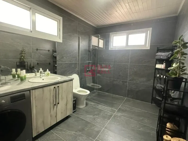 Двухквартирный дом в аренду 60 м² в Limassol, Armenochori