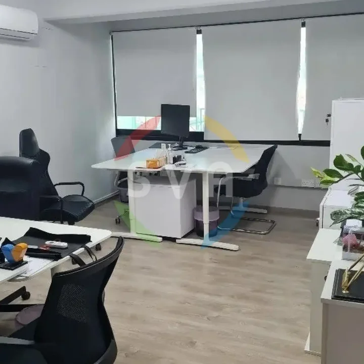 Office 95 m² for rent in Limassol, Limassol - Agios Nicolaos