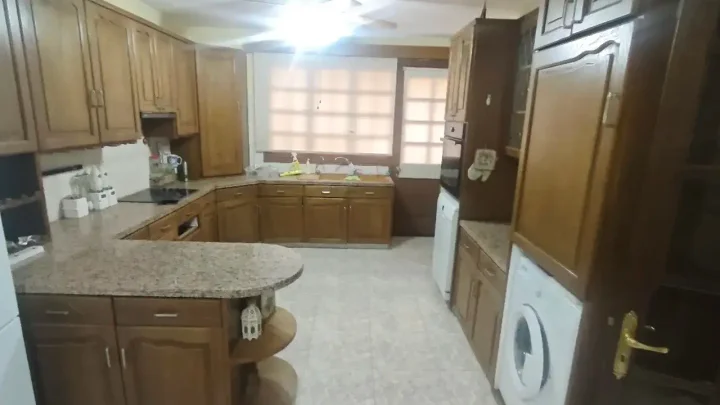 3-bedroom semi-detached house for rent 180 m² in Nicosia, Palouriotissa