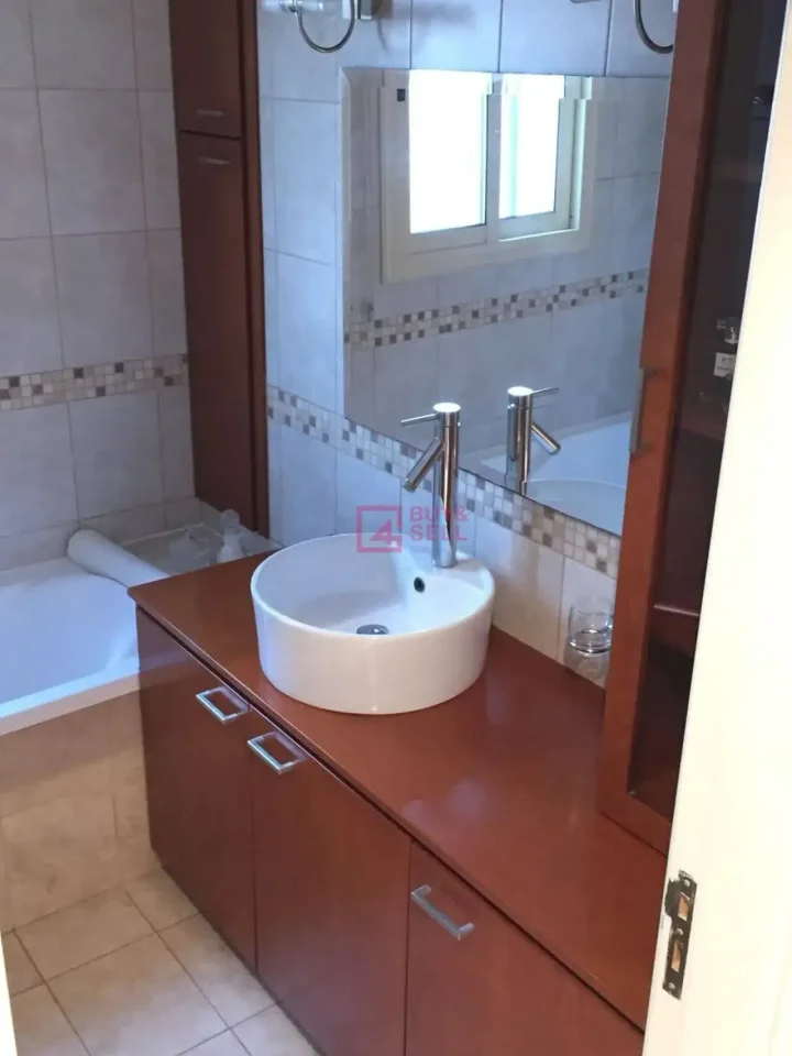 Апартаменты в аренду 88 м² в Limassol, Germasogeia