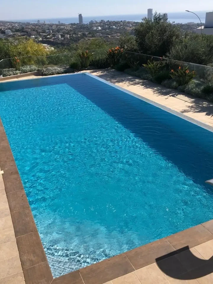 6+ bedroom villa for rent 640 m² in Limassol, Germasogeia