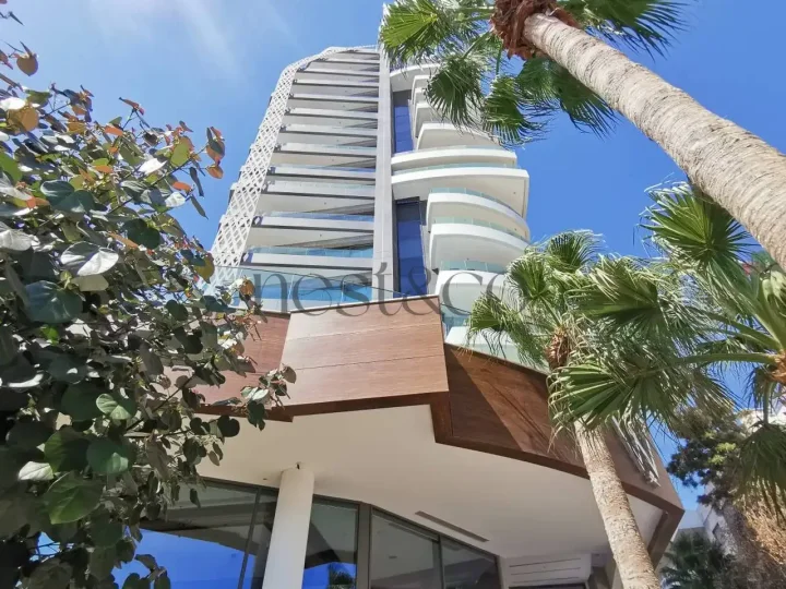 3-bedroom apartments for rent 110 m² in Limassol, Mouttagiaka Tourist Area