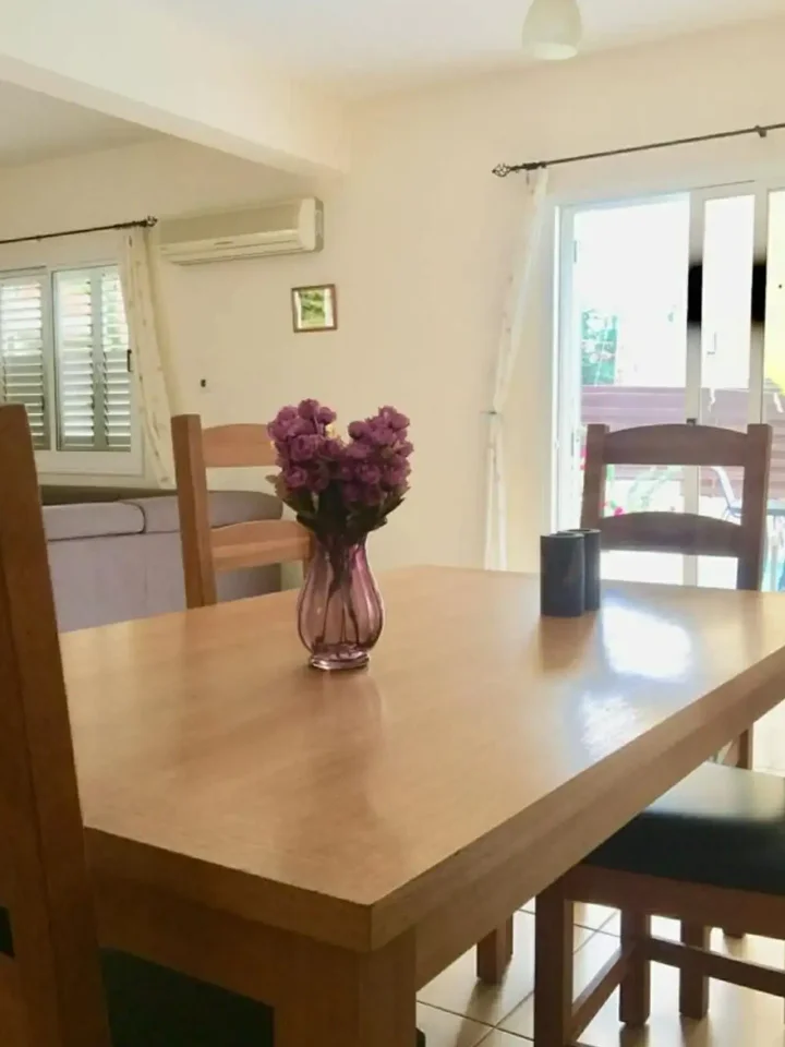 Μεζονέτα προς ενοικίαση 120 μ² στην τοποθεσία Paphos, Paphos - Universal