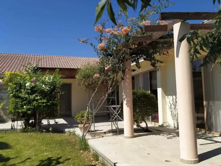 3-bedroom detached house for rent 260 m² in Larnaca, Skarinou