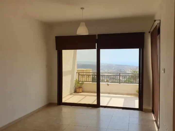 Penthouse for rent 80 m² in Limassol, Pissouri