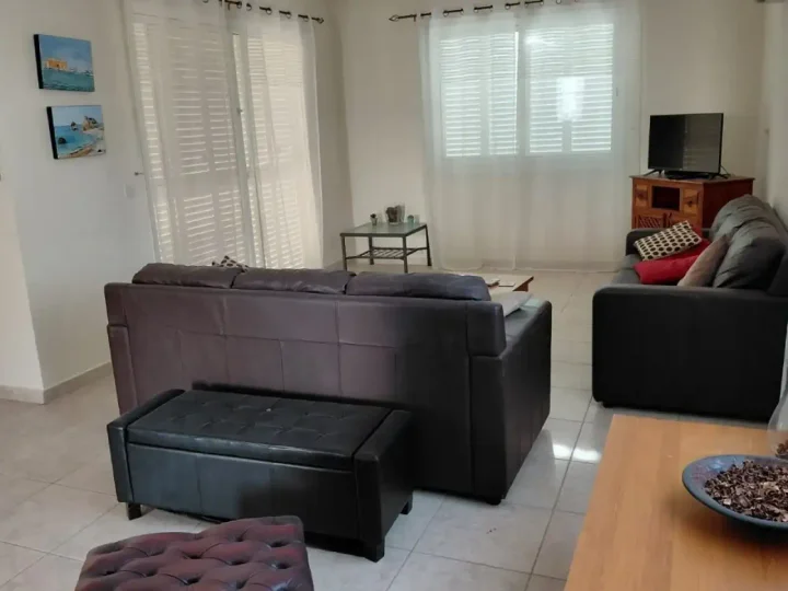 Μονοκατοικία προς ενοικίαση 150 μ² στην τοποθεσία Paphos, Chlorakas