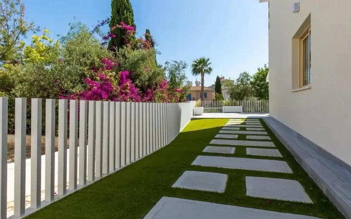2-bedroom villa for rent 97 m² in Paphos, Paphos - Universal