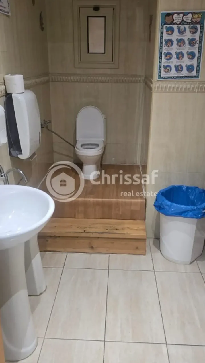 Commercial properties 128 m² for rent in Limassol, Ypsonas