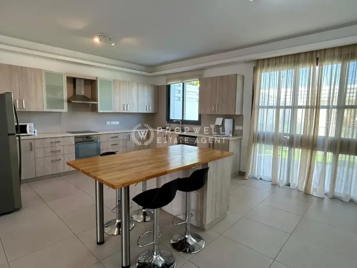 3-bedroom villa for rent 179 m² in Larnaca, Livadia Larnakas