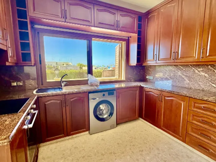 3-bedroom detached house for rent 140 m² in Famagusta, Agia Thekla